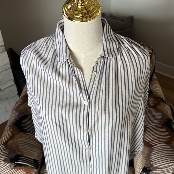 Madewell Central Dalton Blue Stripe Button Up Shirt - Picture 9 of 11